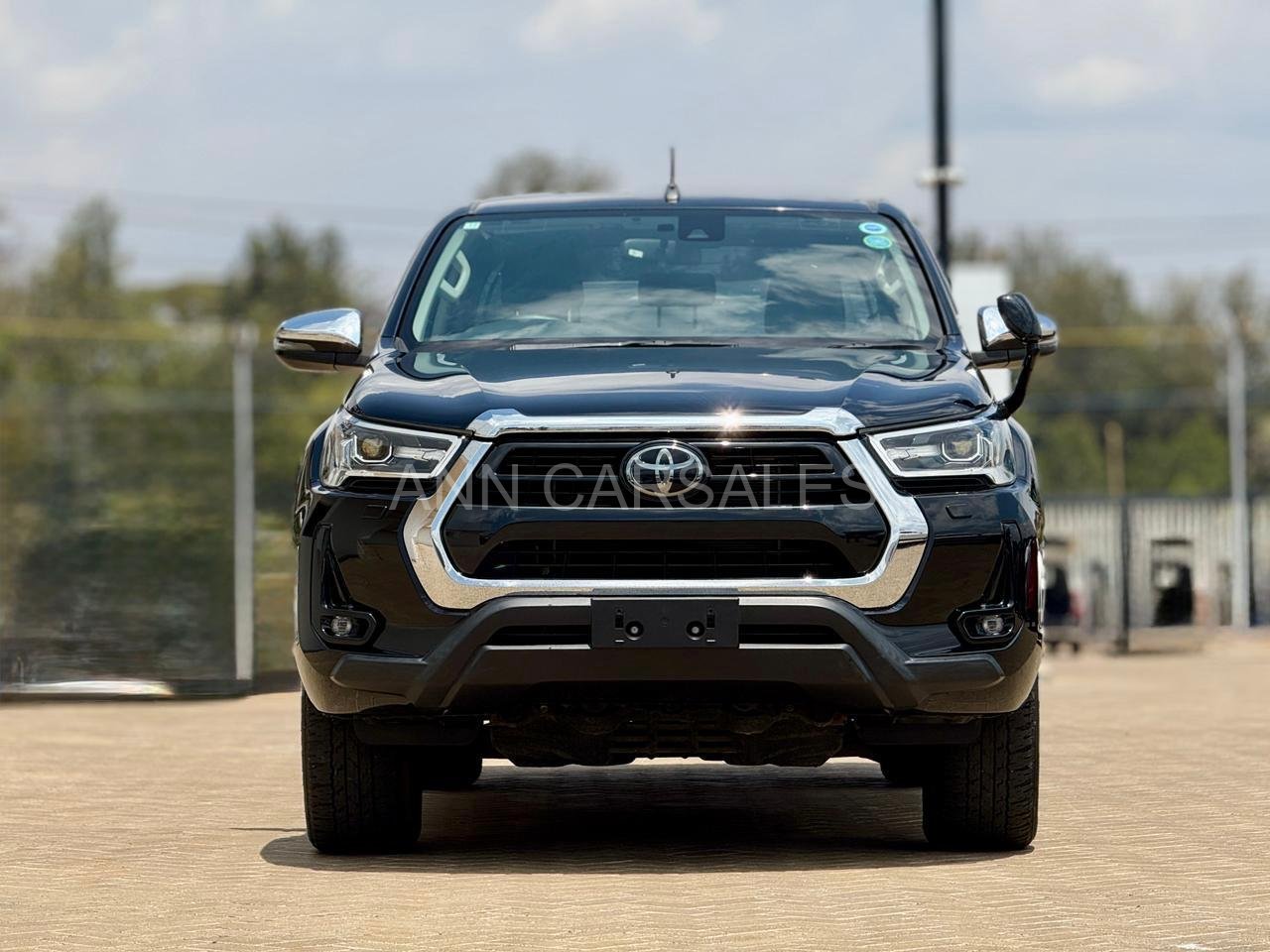 TOYOTA HILUX DOUBLE CAB